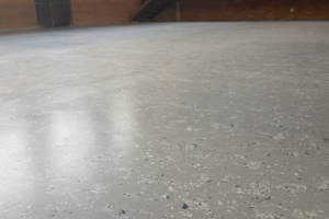 A large floor area with DECORiTE screed finish