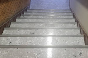 Steps finished with DECORiTE screed
